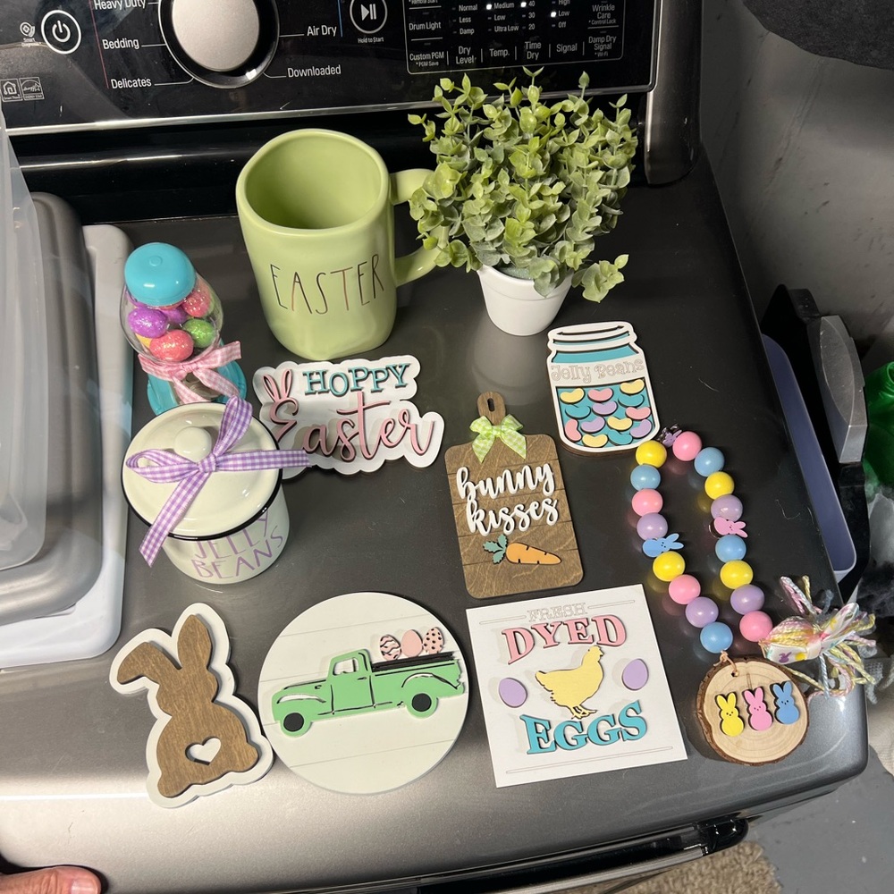 Easter Decor Set with Bunny and Egg Designs